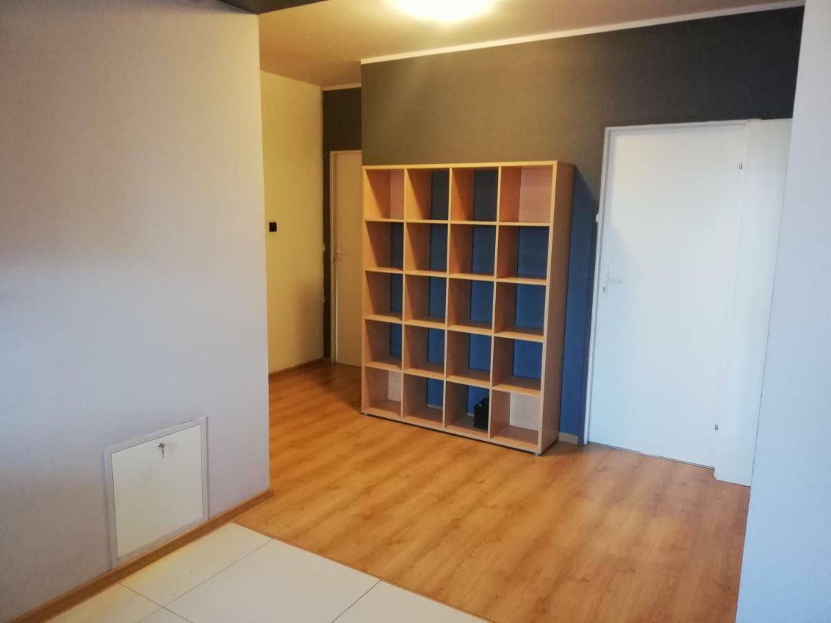 Pokoje Przy Rondzie Częstochowa Exterior foto